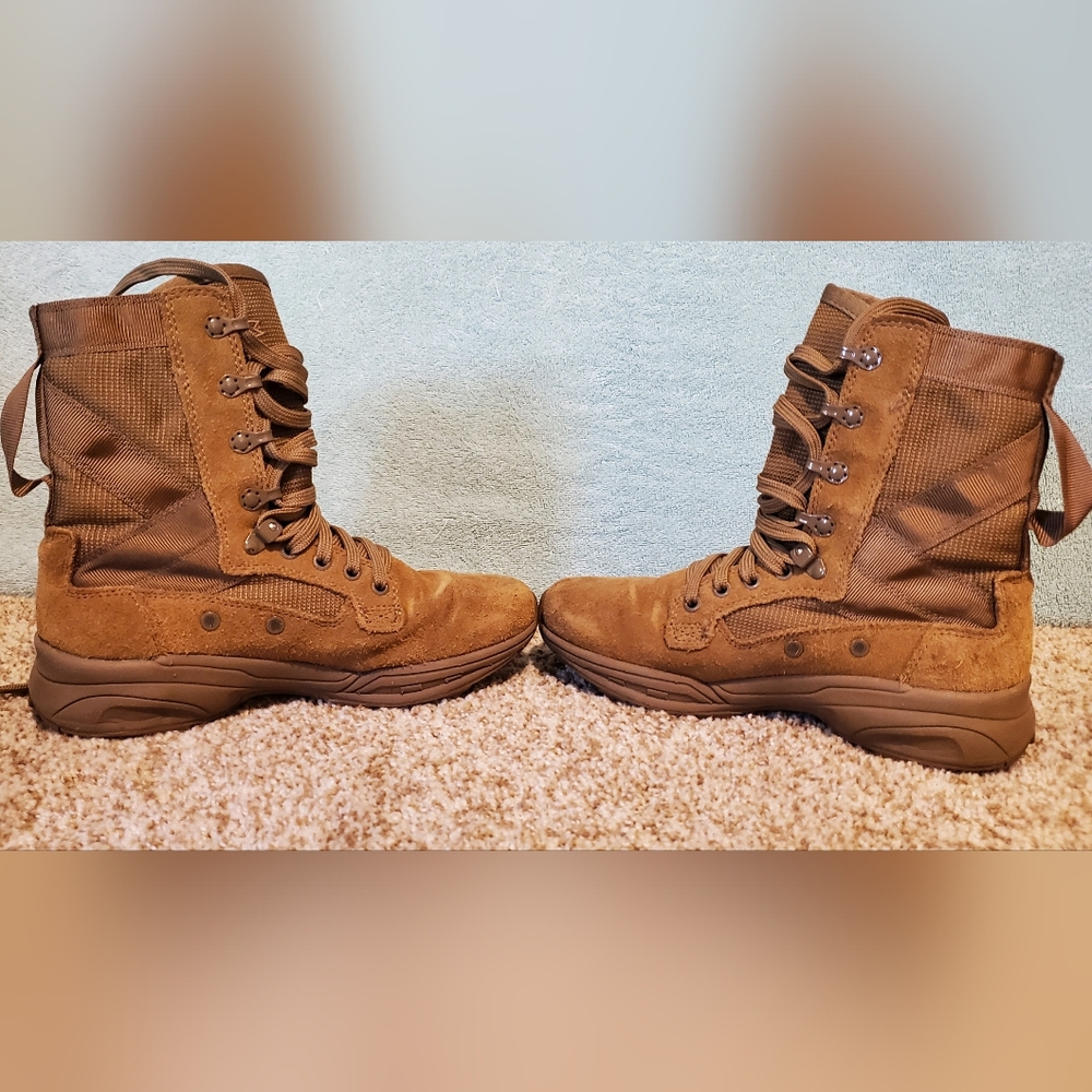 Men's/Women's Tan Tactical Boots Great Condition Sz 5.5 USA